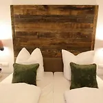 Deutscher Kaiser 4*