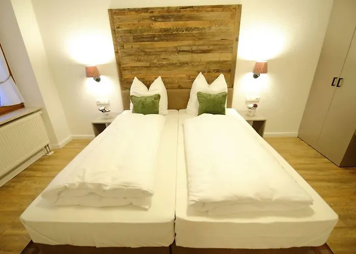 Deutscher Kaiser Appartamento 4*